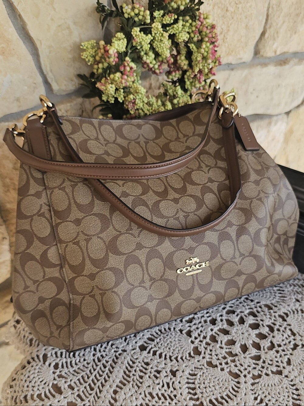 Coach Hallie Shoulder Bag in Signature Canvas And Leather With COA (F80298)